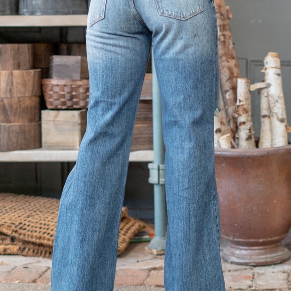 KanCan High Rise Distressed 90's Flare Medium Wash Denim Jeans Size 3/25 - Picture 3 of 15